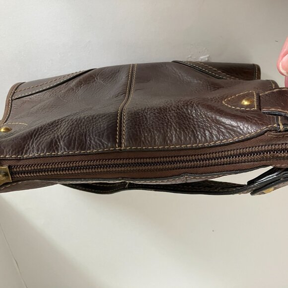 Vintage Fossil 75082 Brown Leather Handle Shoulder Bag with Charm. - Picture 11 of 15